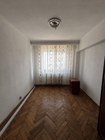Apartament cu 3 camere în Ultracentral