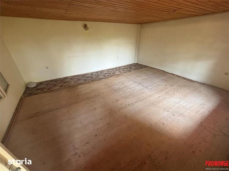 Casă cu 3 camere cu Teren 308 Mp în Central