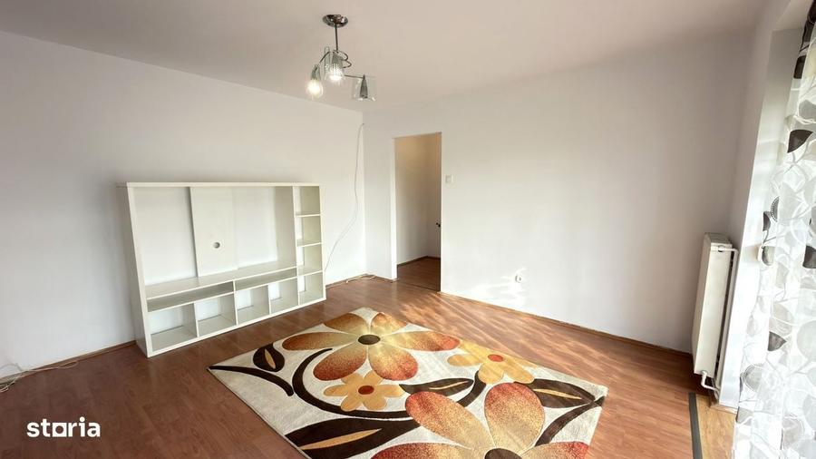 Apartament cu 2 camere semidecomandat în Central