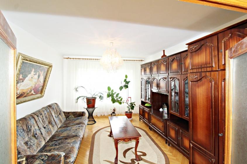 3 camere, vedere la mare, animal de companie acceptat – Comision 0% - 7