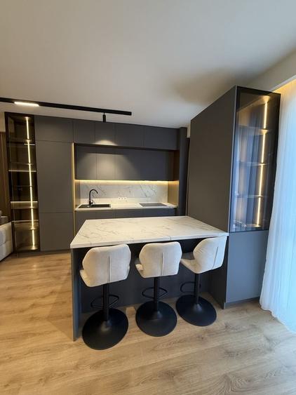 Apartament cu 2 camere decomandat în Florești