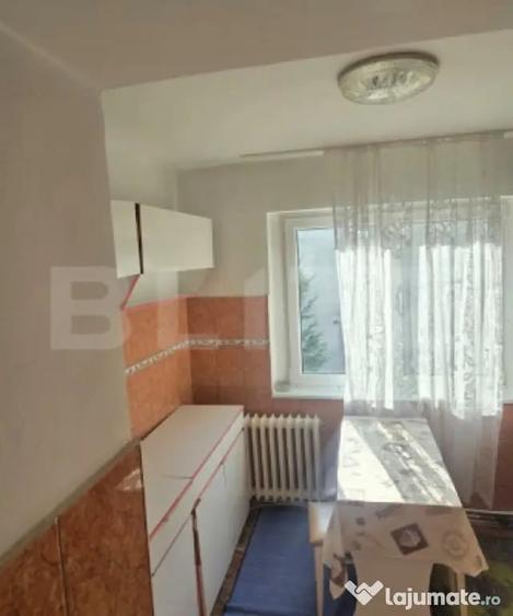 Apartament cu 2 camere semidecomandat în Micro 16