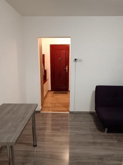 Apartament 2 camere, etaj 2! 42mp, ideal investitie! Baza 3 - 6