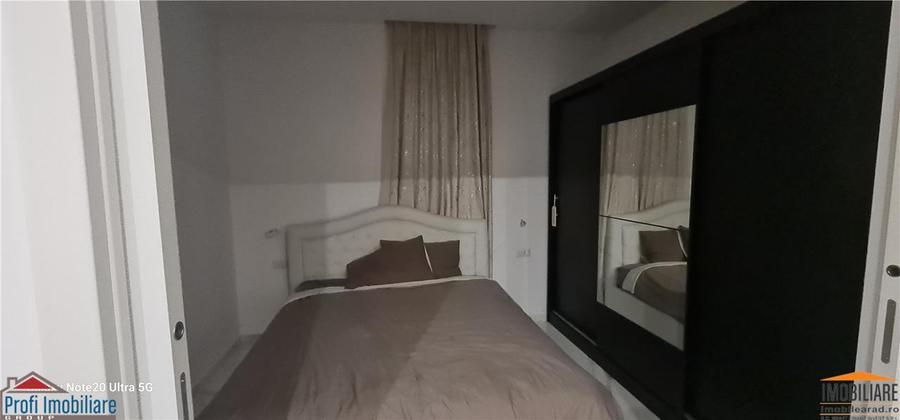 Apartament cu 2 camere circular, mobilat în Central