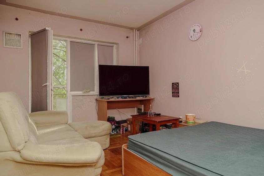 Apartament cu 4 camere semidecomandat în Șega