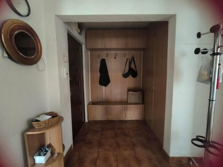 Apartament cu 3 camere decomandat în ICIL