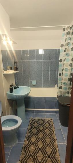 Inchiriez apartament cu 2 camere, decomandat - 8