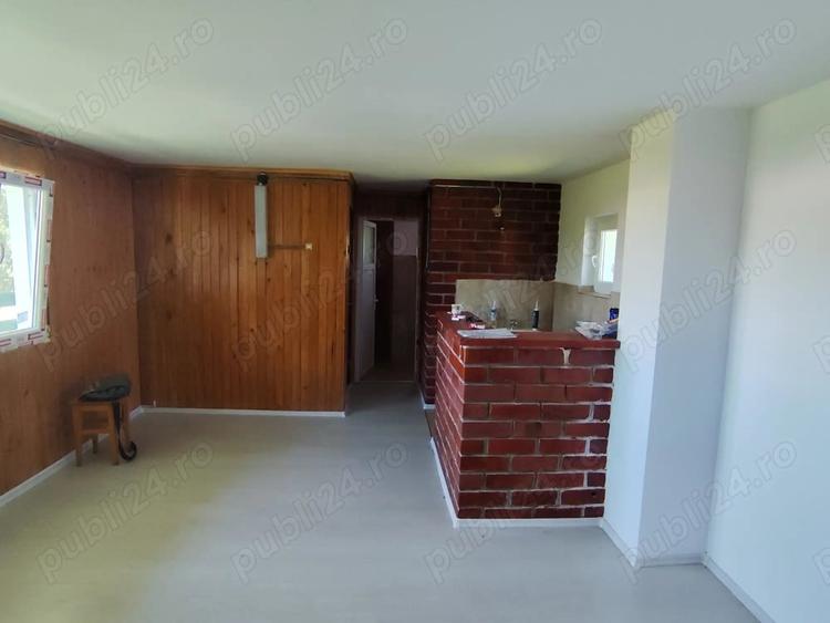 Casă cu 6 camere cu Teren 335 Mp în Breaza