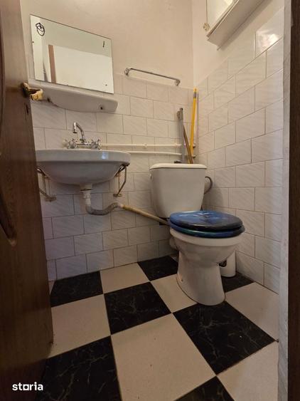 Apartament cu 3 camere decomandat în Babadag