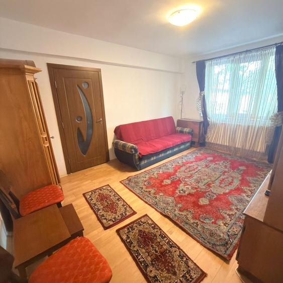 Apartament cu 2 camere nedecomandat în Gară