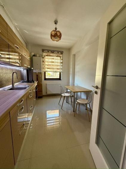 Apartament cu 3 camere decomandat, mobilat în Dobroești