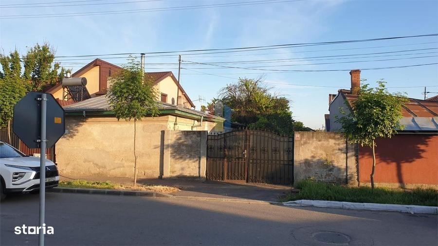 Casă cu 4 camere în Chercea