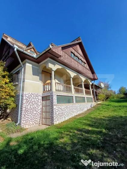 Casă cu 3 camere cu Teren 11508 Mp în Copăceni