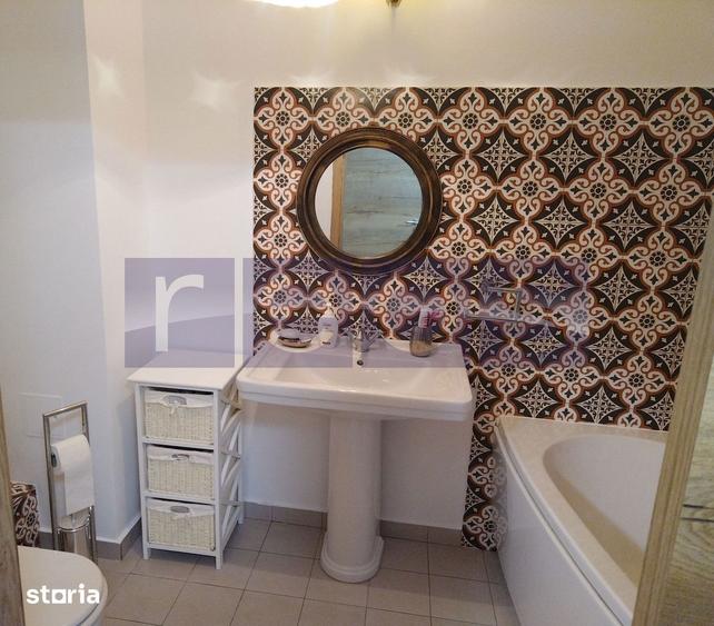 Apartament cu 3 camere, mobilat în Băneasa