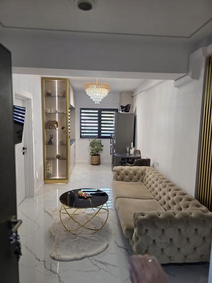 Apartament semidecomandat în Central