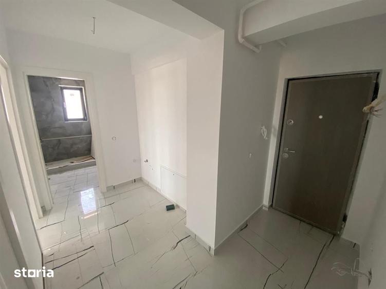 Garsonieră decomandată în Ciurea