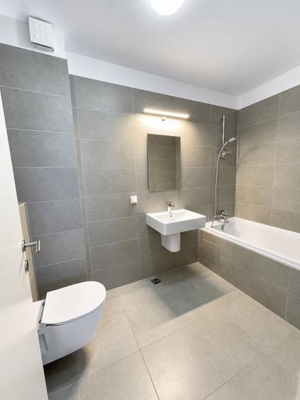 Apartament cu 3 camere decomandat, mobilat în Pipera