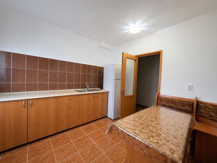 Apartament cu 2 camere semidecomandat în Zahana