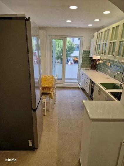 Apartament cu 2 camere decomandat, mobilat în 7 Noiembrie