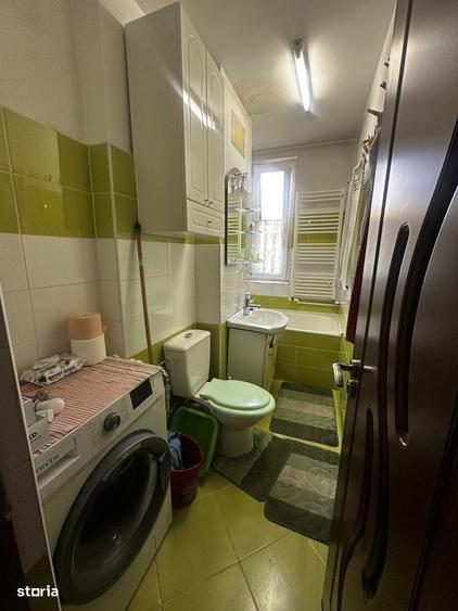 Apartament cu 3 camere în Micro 19