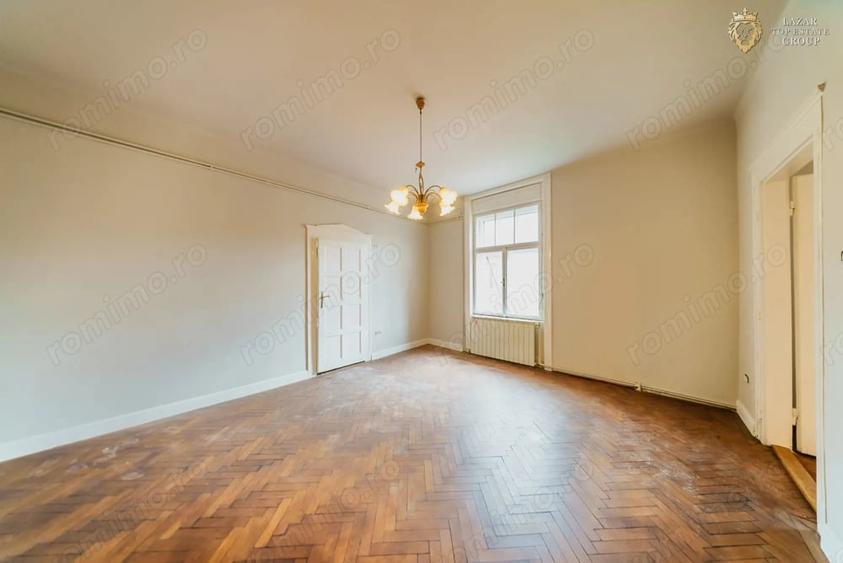 Apartament cu 4 camere decomandat în Ultracentral