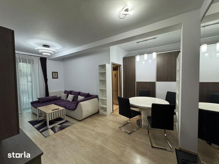 Apartament cu 2 camere în Centrul Civic