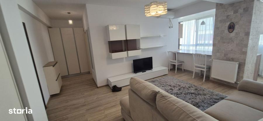 Apartament cu 3 camere, mobilat în Tomis Plus