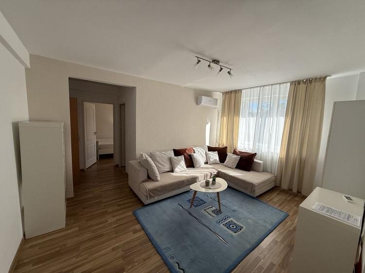 Apartament cu 2 camere nedecomandat în Central
