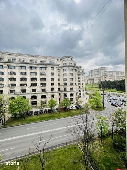 Apartament cu 2 camere decomandat în Centrul Civic