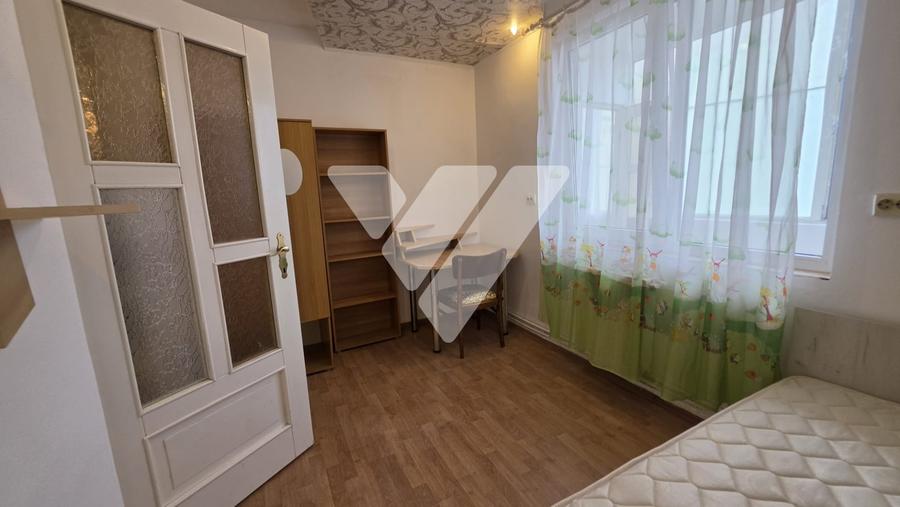 Apartament cu 3 camere semidecomandat, mobilat în Mihai Viteazul