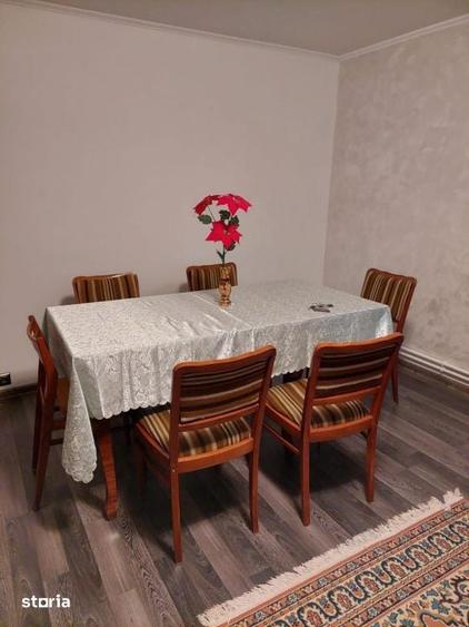 Apartament cu 4 camere în 1 Mai