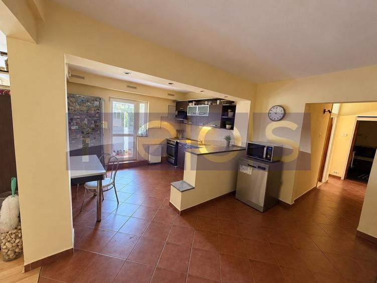 Apartament cu 3 camere decomandat, mobilat în Băneasa