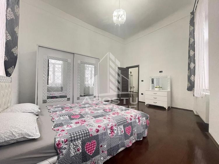 Apartament cu 2 camere decomandat, mobilat în Central