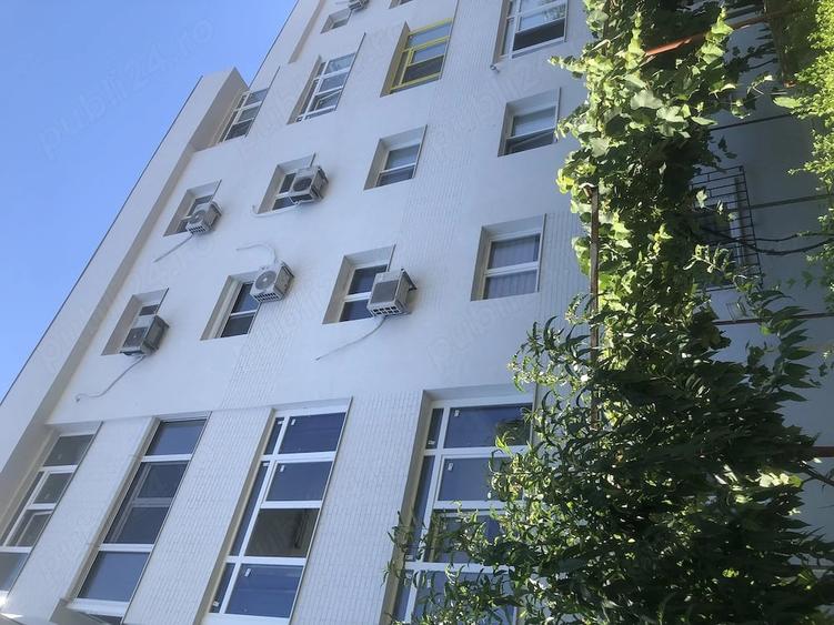 Apartament cu 3 camere decomandat în Tomis III