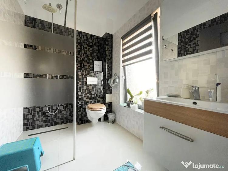 Casă cu 4 camere cu Teren 707 Mp în Moșnița Nouă