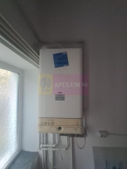 Casă individuală cu 4 camere cu Canalizare în Central
