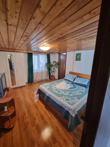 Casă cu 4 camere cu Teren 500 Mp în Poiana