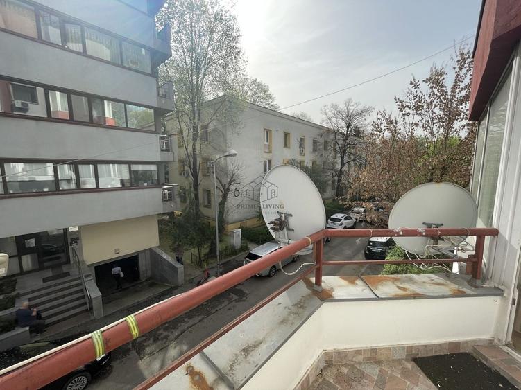 Apartament cu 3 camere decomandat, mobilat în Floreasca