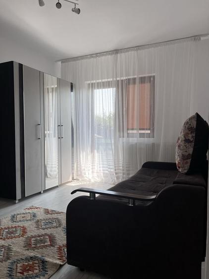 Apartament cu 2 camere semidecomandat în Lunca Cetățuii