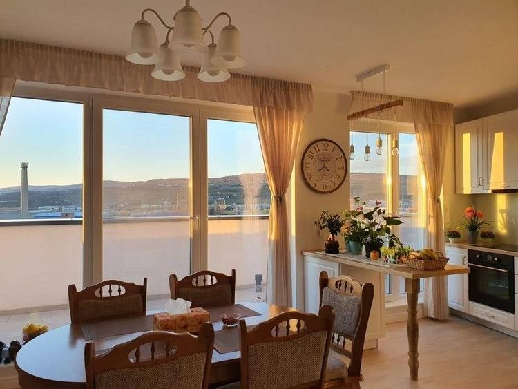Apartament cu 3 camere decomandat în Bulgaria