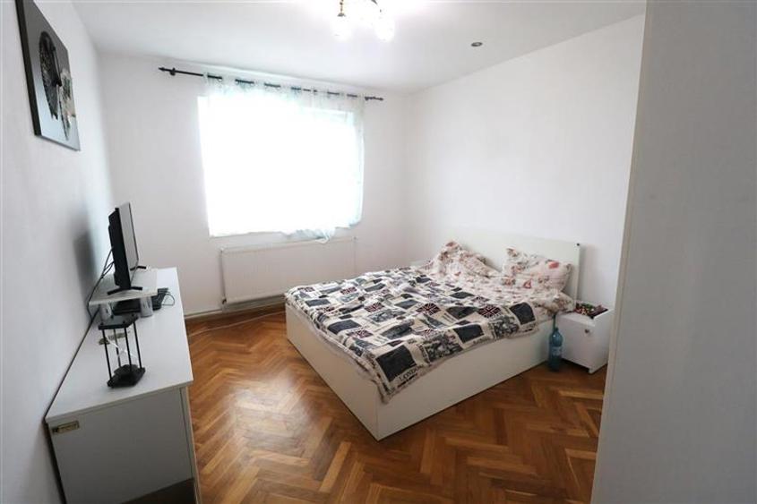 Apartament cu 2 camere decomandat în Bogdăneștilor