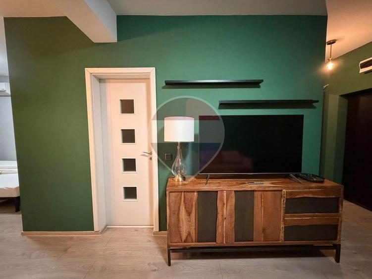 Apartament cu 2 camere semidecomandat în Mărăști