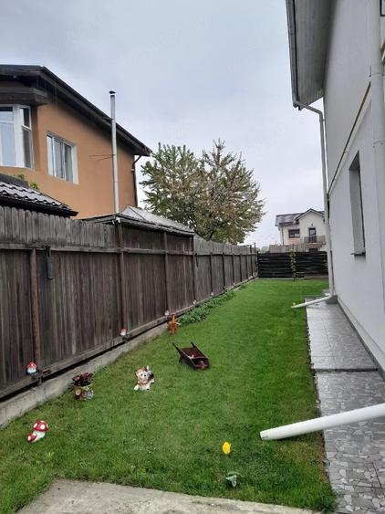 Casă cu 3 camere cu Teren 250 Mp în Berceni