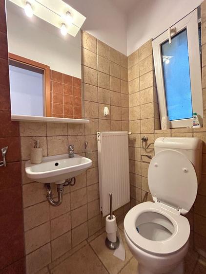 Duplex cu 5 camere cu Canalizare în Bucovina