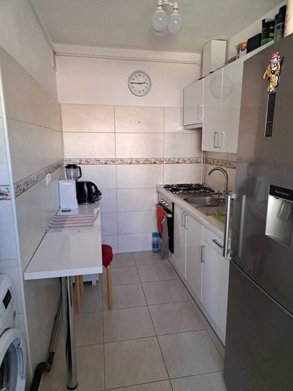 Apartament cu 2 camere semidecomandat în Moșilor