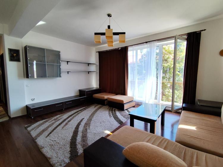 Apartament cu 2 camere decomandat, mobilat în Bună Ziua