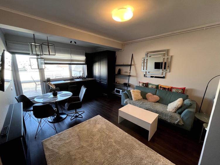 Apartament cu 2 camere semidecomandat în Calea Turzii