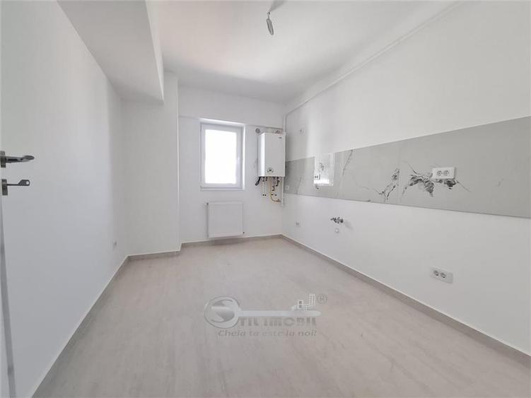 Apartament cu 2 camere decomandat în Galata
