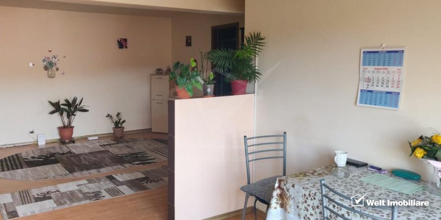 Apartament cu 2 camere decomandat, mobilat în Florești