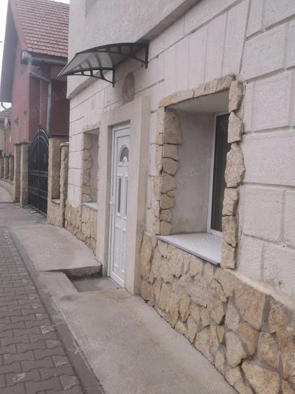 Casă cu 6 camere în Aghireșu